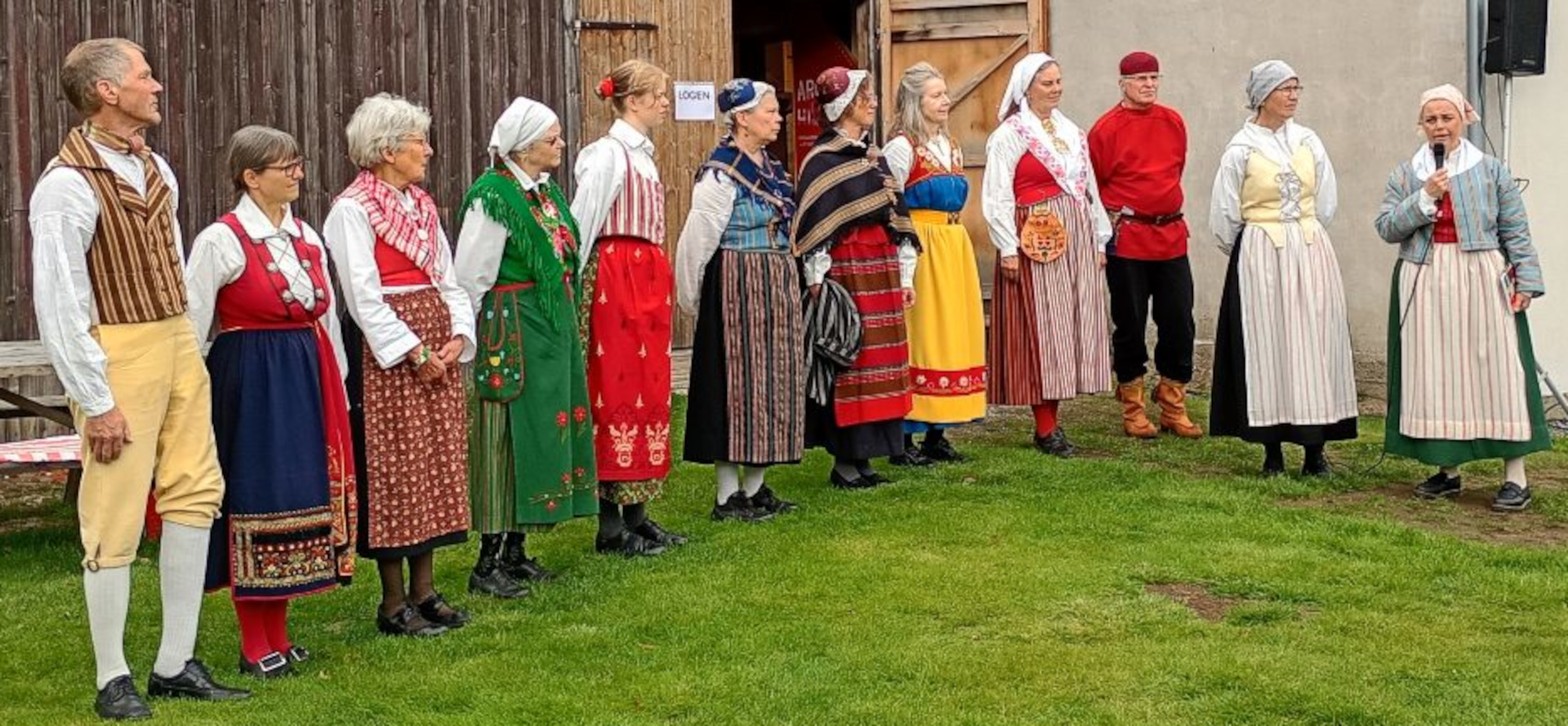 BJ&Ouml;RKSTA FOLKDANSLAG